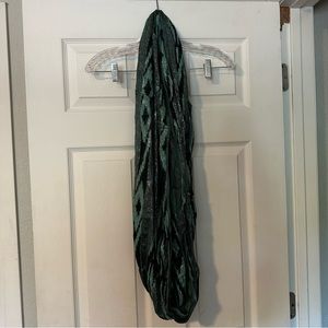 3/$20 Black, teal, silver infinity scarf